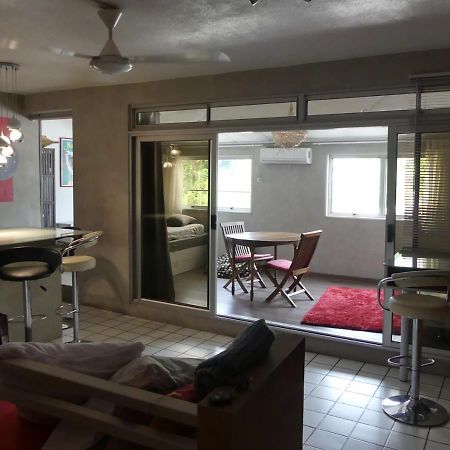 パペーテUn Pied-A-Terre Au Centre De Papeeteアパートメント エクステリア 写真